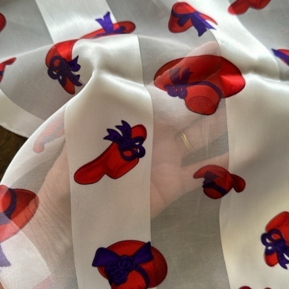 Red and Purple Hat Print Scarf - Picture 3 of 3